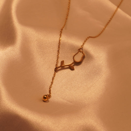 Bloom Tulip Necklace